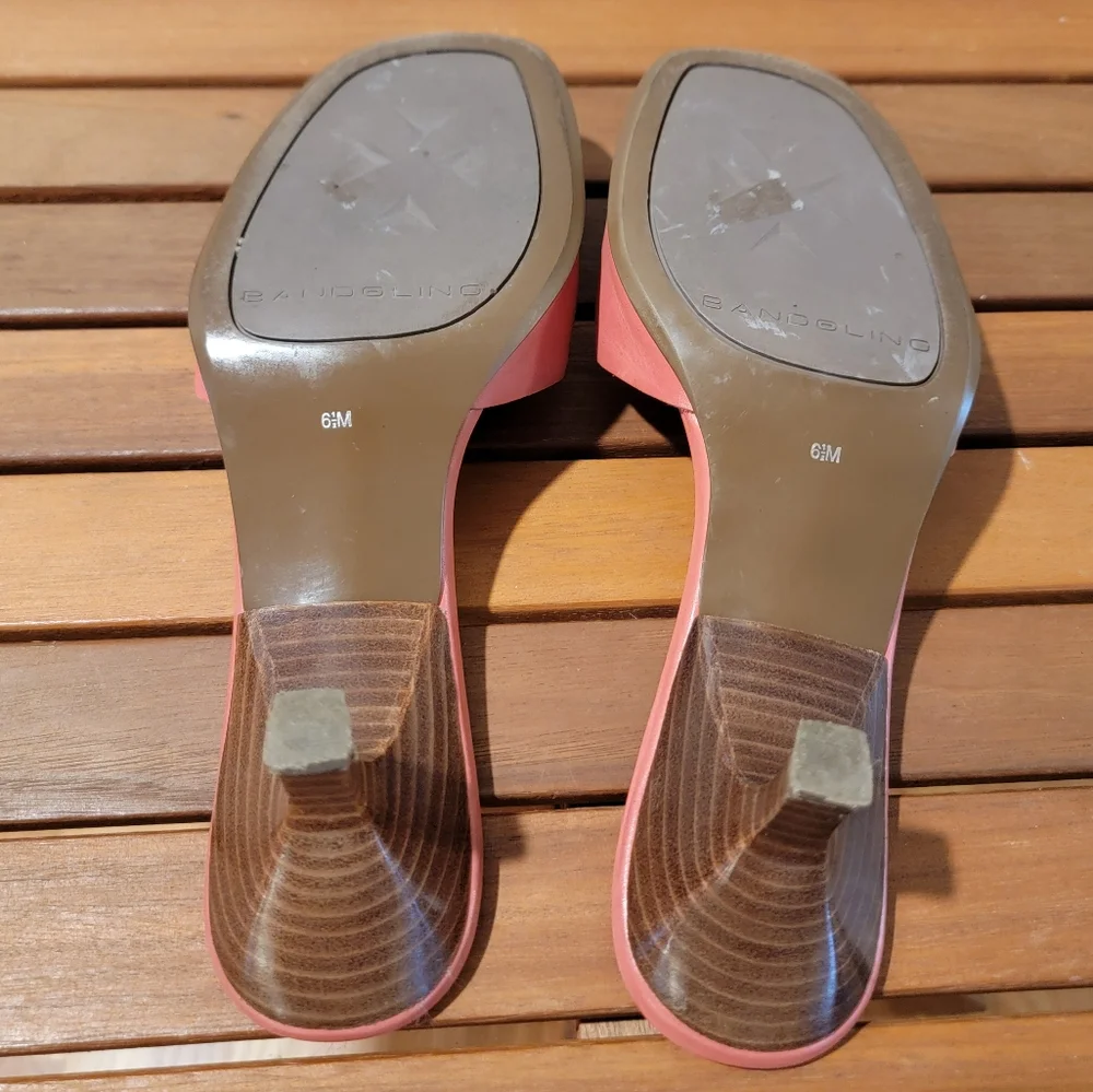Bandolino Blackfords Coral Leather Open Toe Mules Shell Embellishment‎ 6.5M